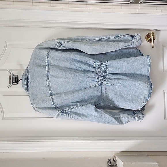 New! BLANKNYC Denim Jacket - sz L - Picture 2 of 2